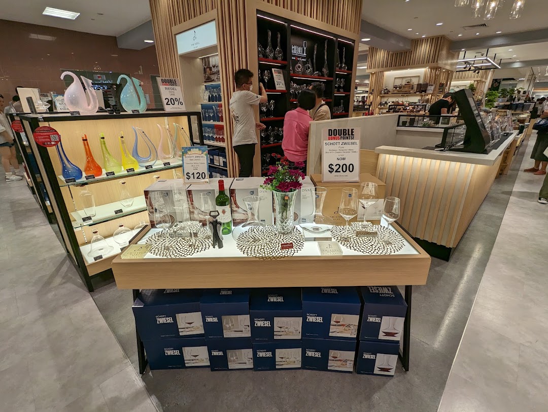 Riedel Authorized Retailer - Takashimaya