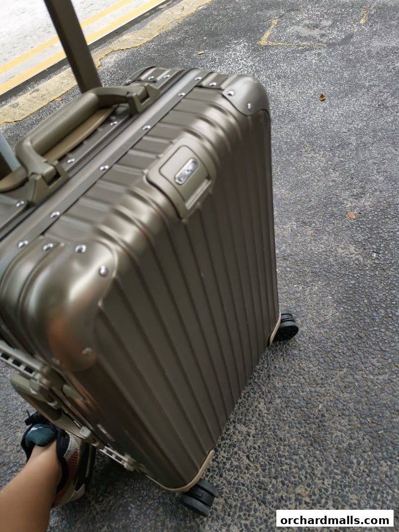 RIMOWA Service Center