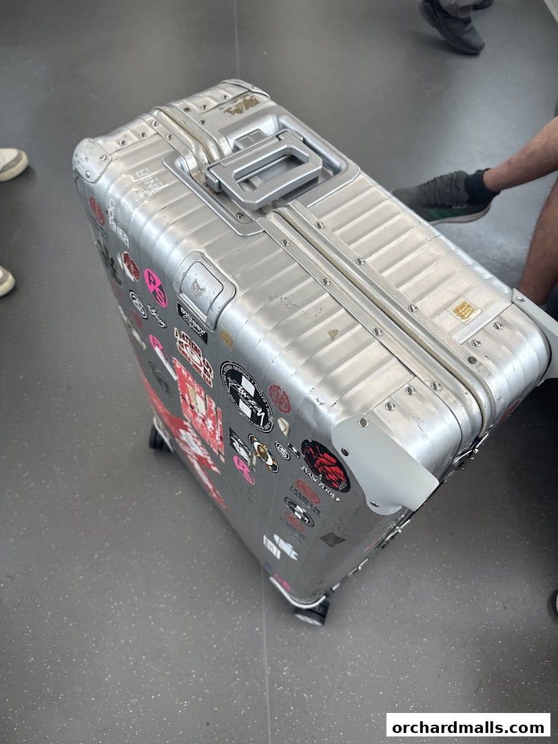 RIMOWA Service Center