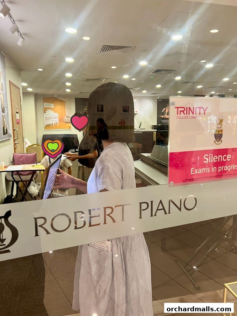 Robert Piano Co. Pte Ltd - Centrepoint