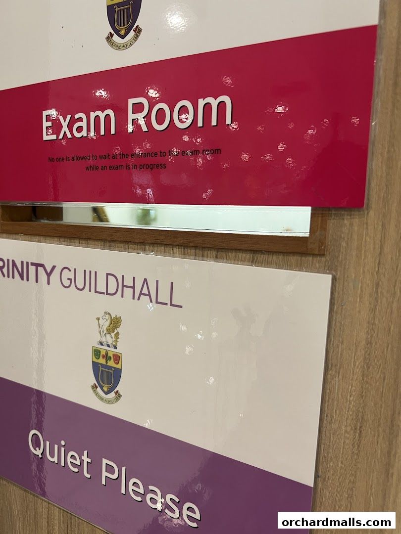 Robert Piano Co. Pte Ltd - Centrepoint