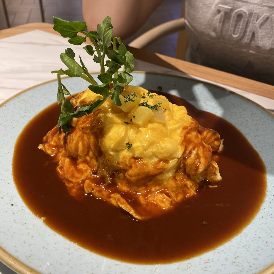 Royal Host Takashimaya S.C.