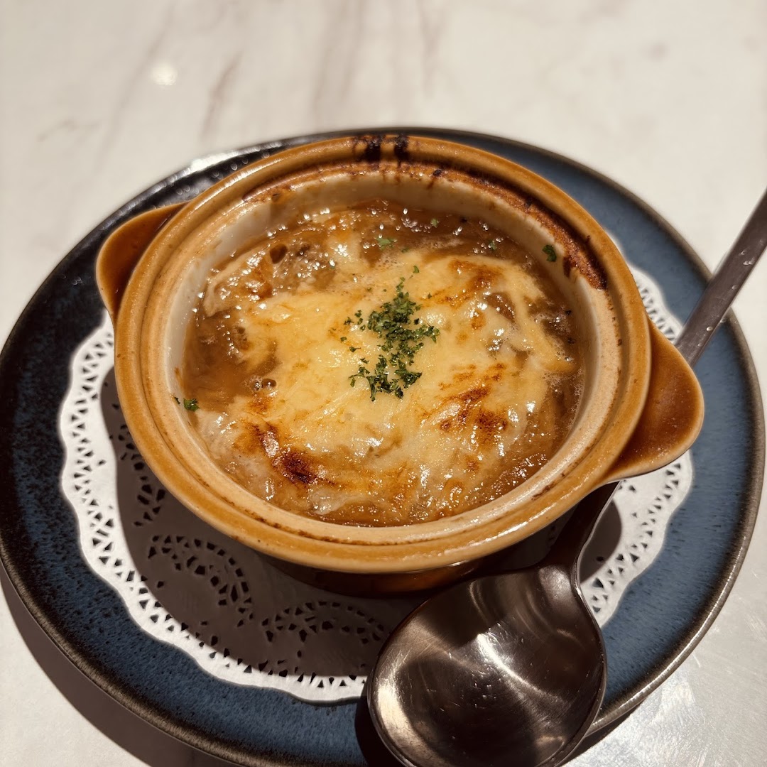 Royal Host Takashimaya S.C.