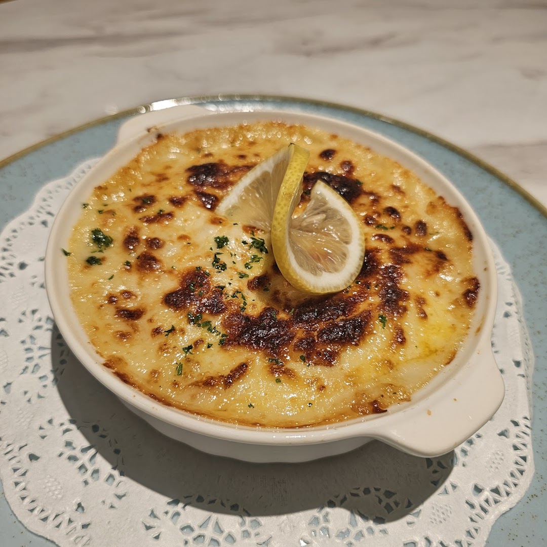 Royal Host Takashimaya S.C.