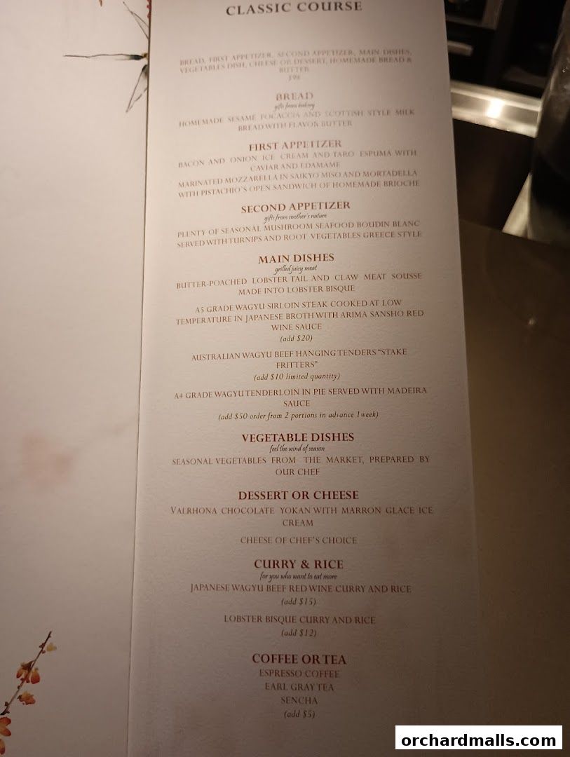 A menu for the 'Classic Course' featuring appetizers, main dishes, and desserts.