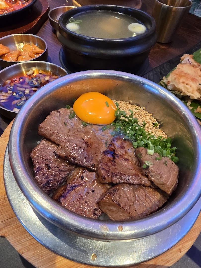 Sagye Korean Pot Rice and BBQ Wheelock Place