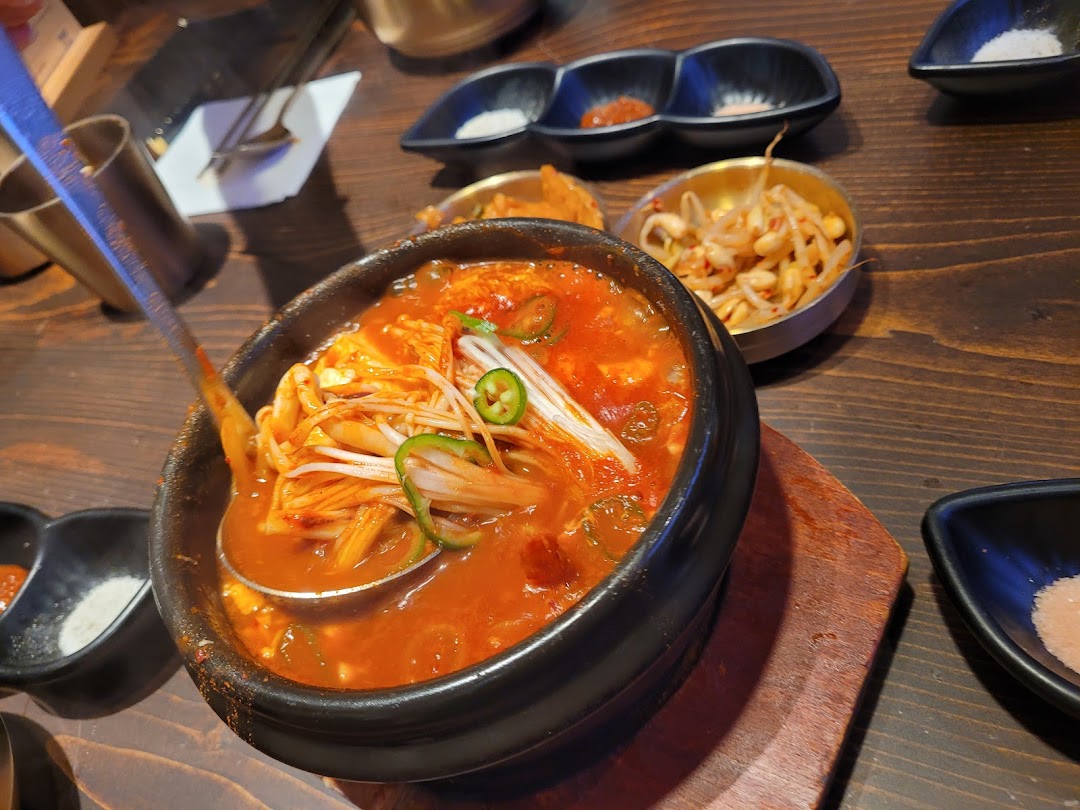 Sagye Korean Pot Rice and BBQ Wheelock Place