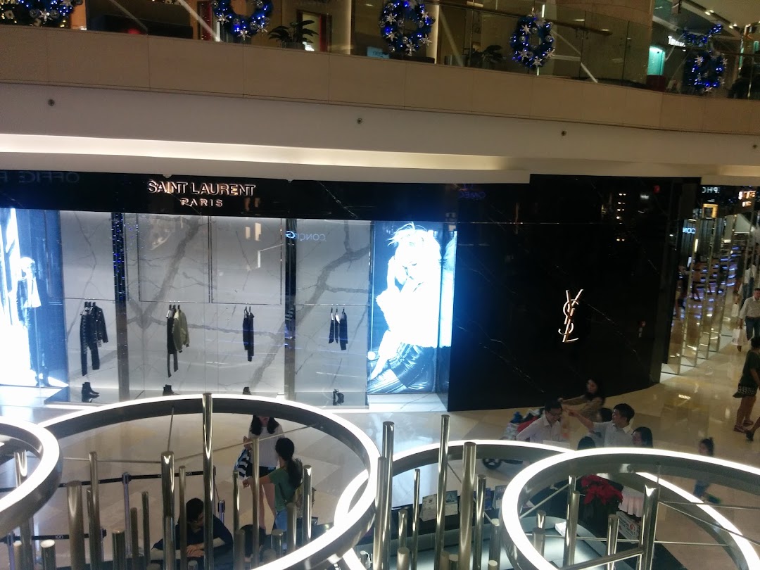 Saint Laurent