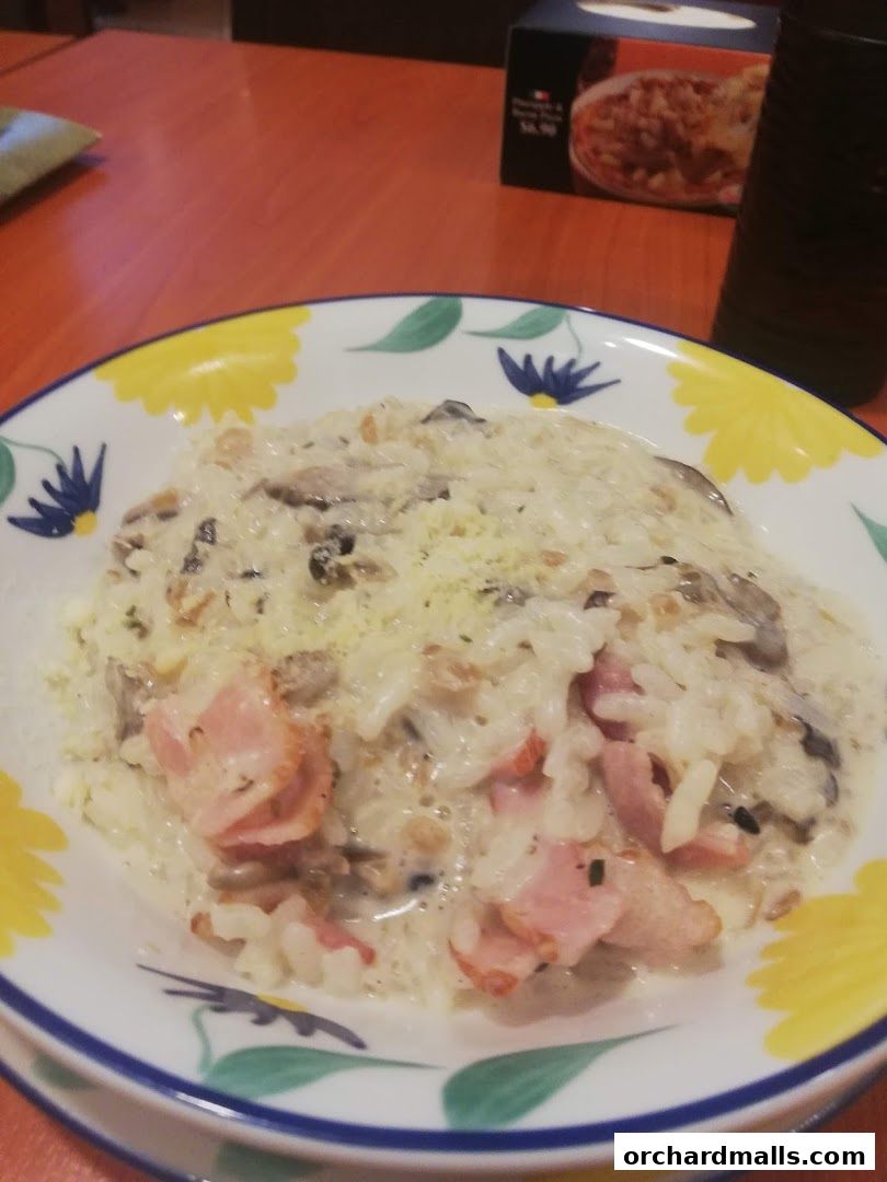 Saizeriya - The Cathay