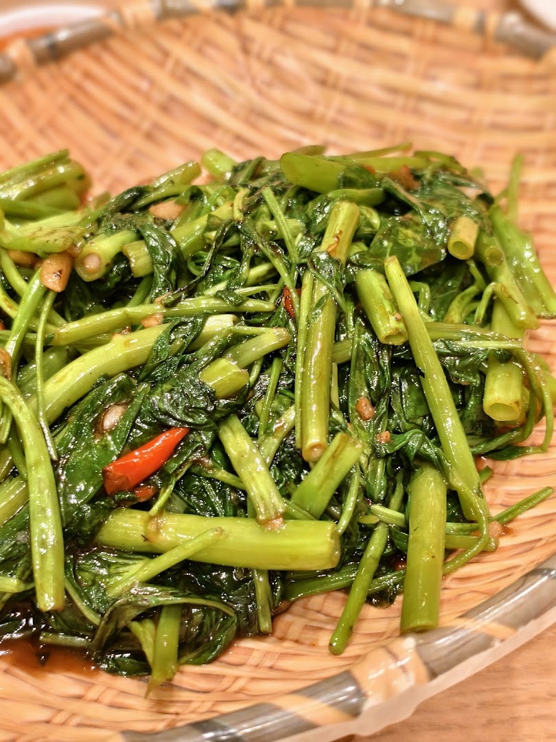 Sanook Kitchen Thai BBQ  Seafood - ION Orchard