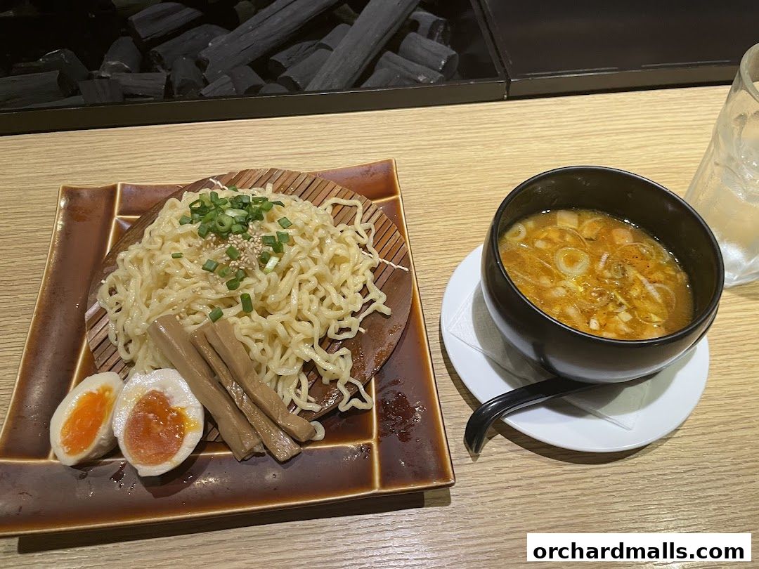 Sanpoutei Ramen, Shaw House