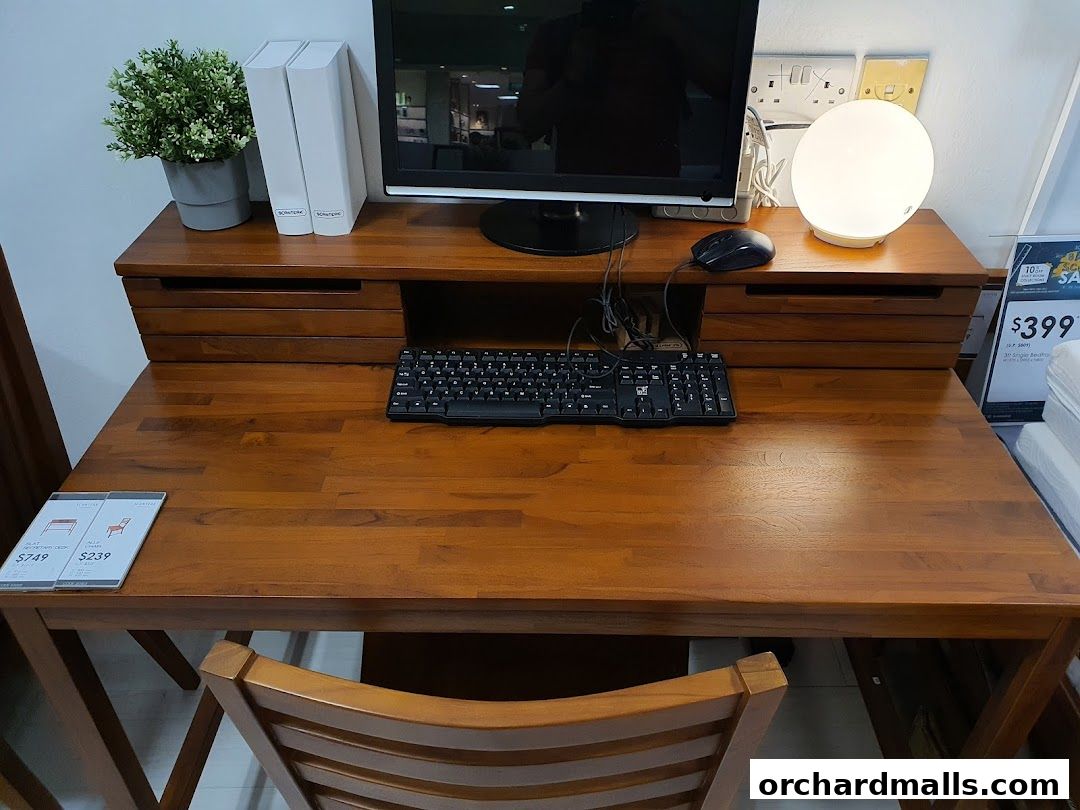 Scanteak  ISETAN SCOTTS