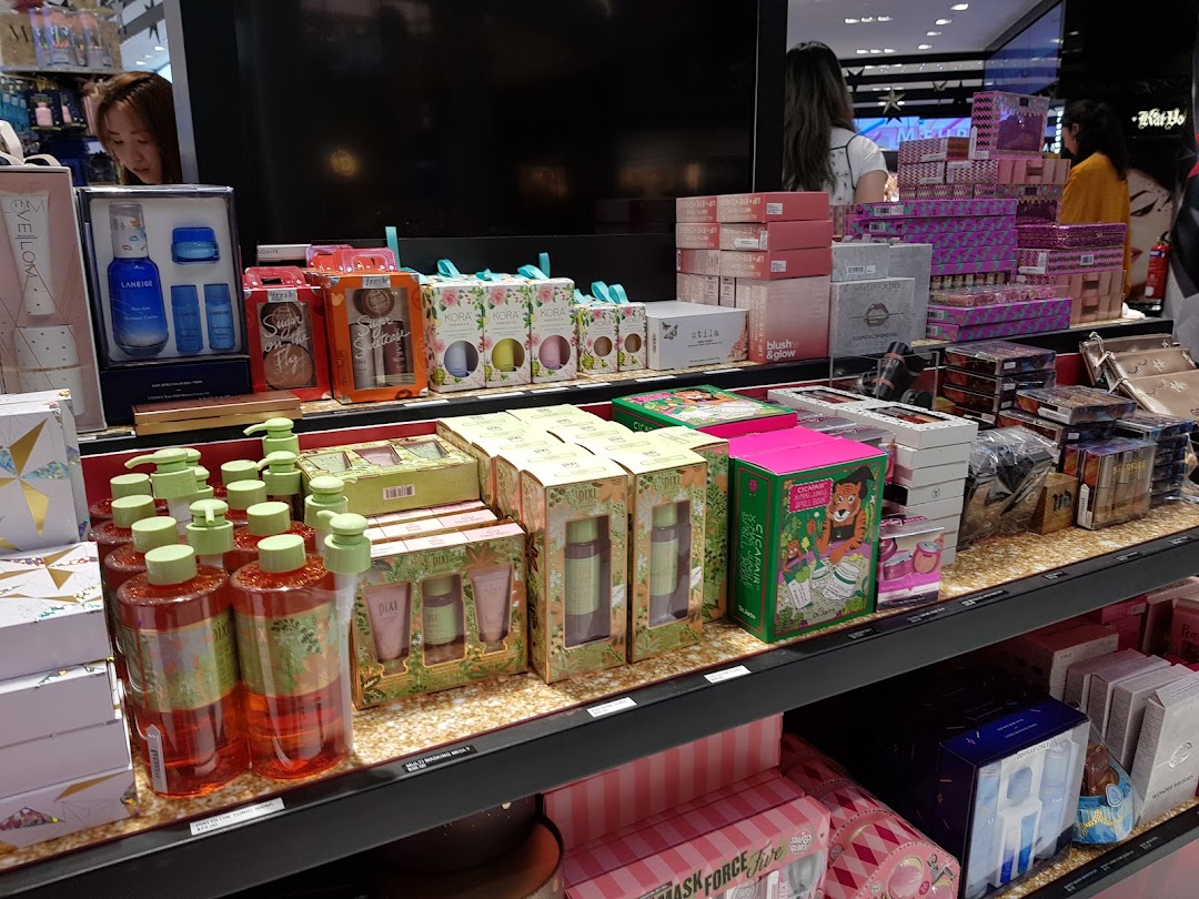 SEPHORA ION Orchard 2hrs Click  Collect