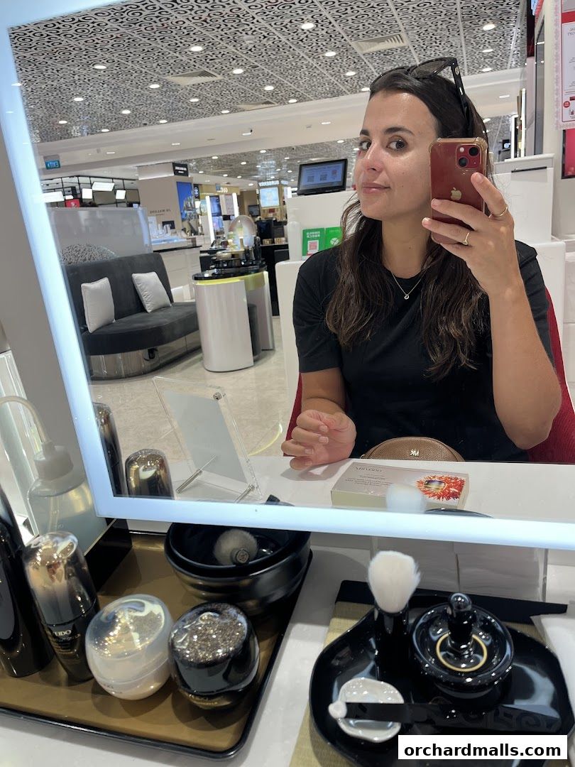 Shiseido - Metro Paragon