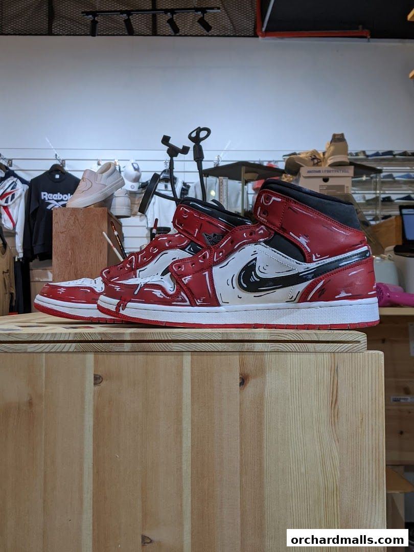 Shoe Mo Mandarin Gallery - Shoe  Sneaker Cleaning Services