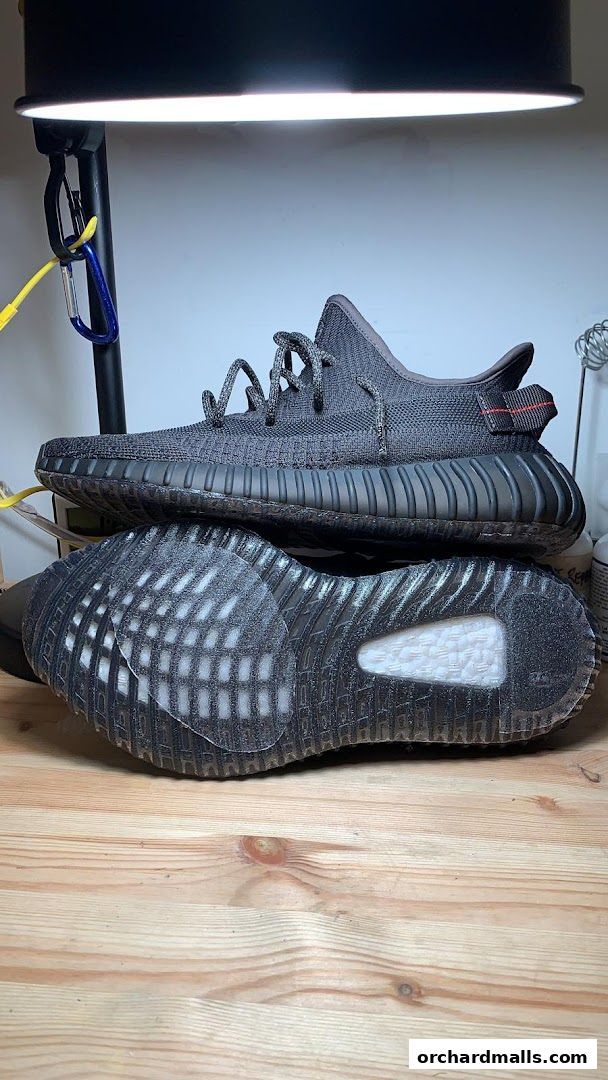 Shoe Mo Mandarin Gallery - Shoe  Sneaker Cleaning Services