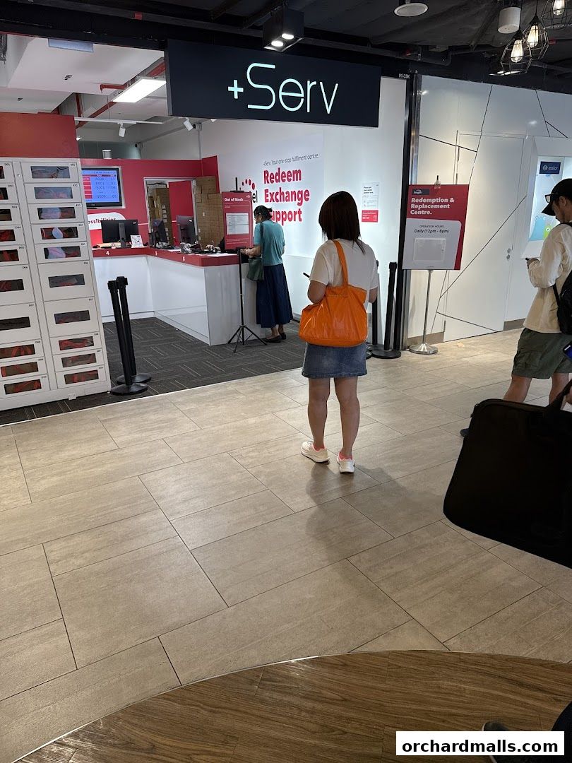 Singtel Service Serv  the Centrepoint