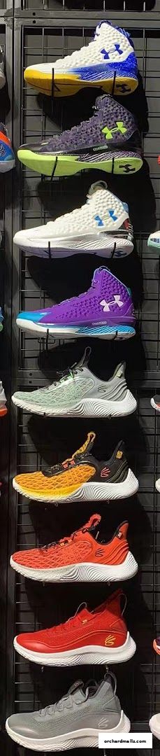 Sneakers Club Orchard