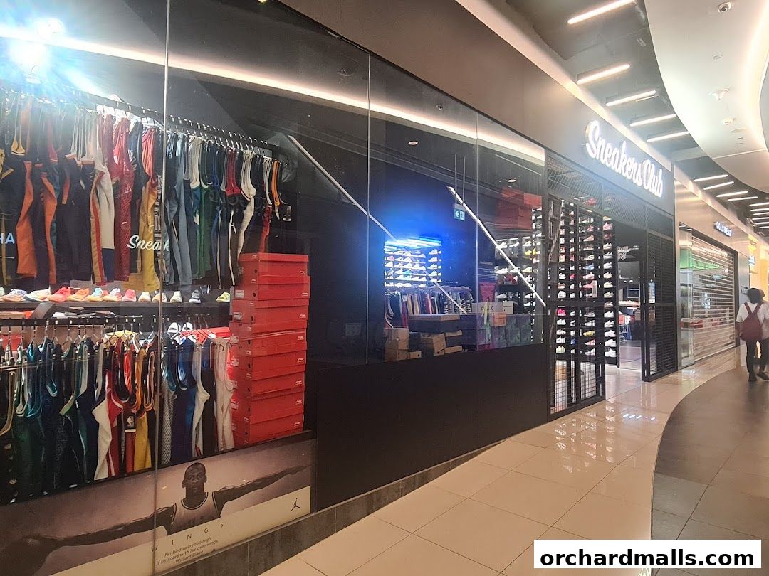 Sneakers Club Orchard