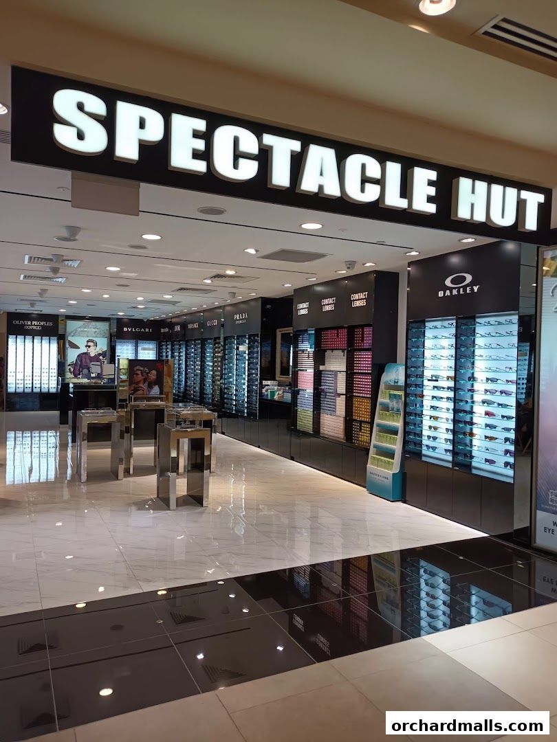 Spectacle Hut store entrance showcasing a wide selection of eyewear and contact lenses.