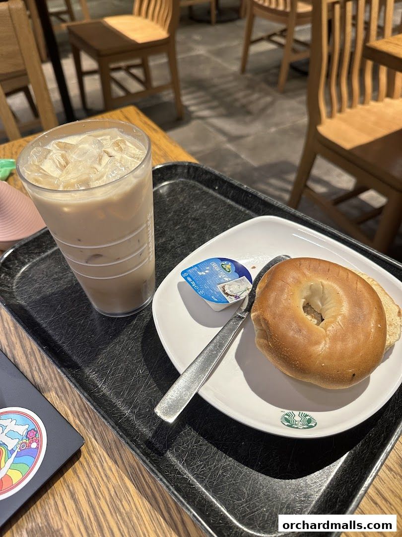 Starbucks Centrepoint