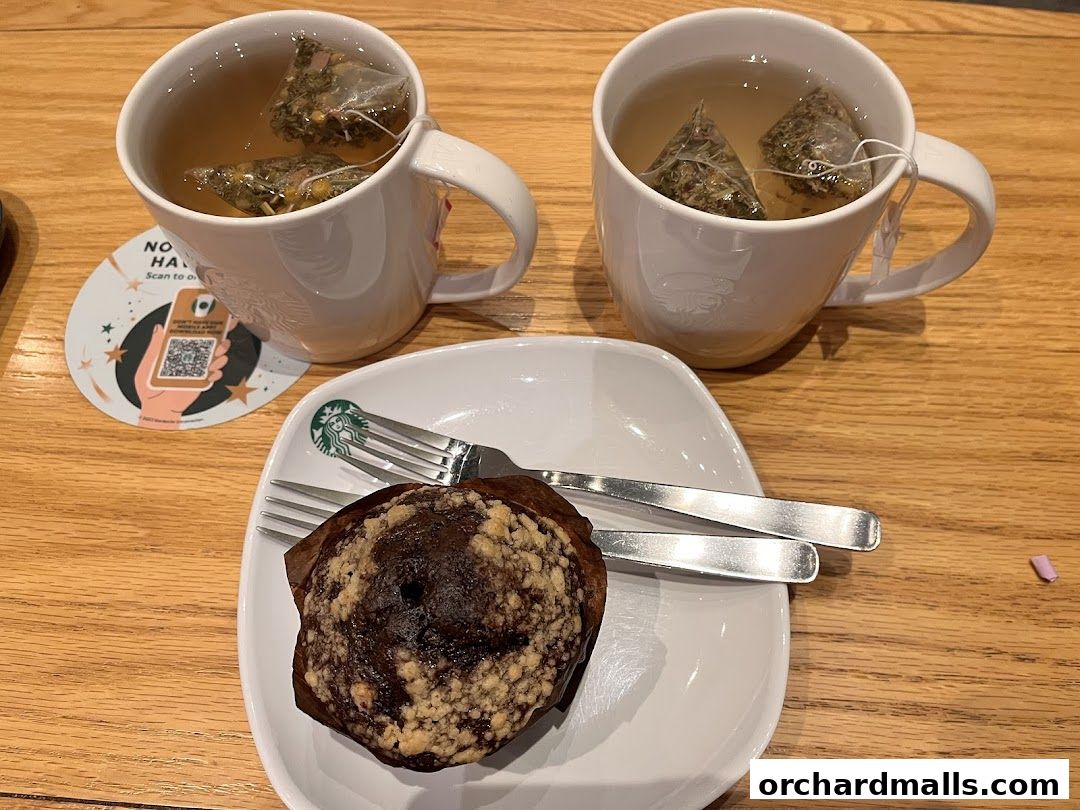 Starbucks Centrepoint