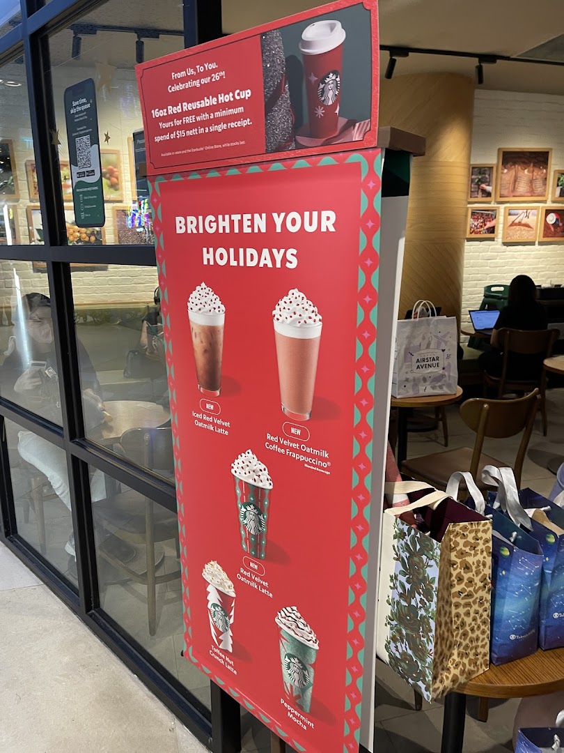 Starbucks ION Orchard