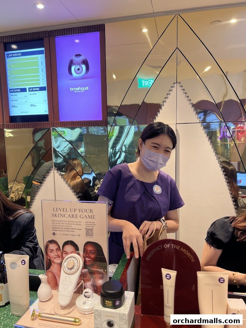 Strip Co-Ed Mandarin Gallery