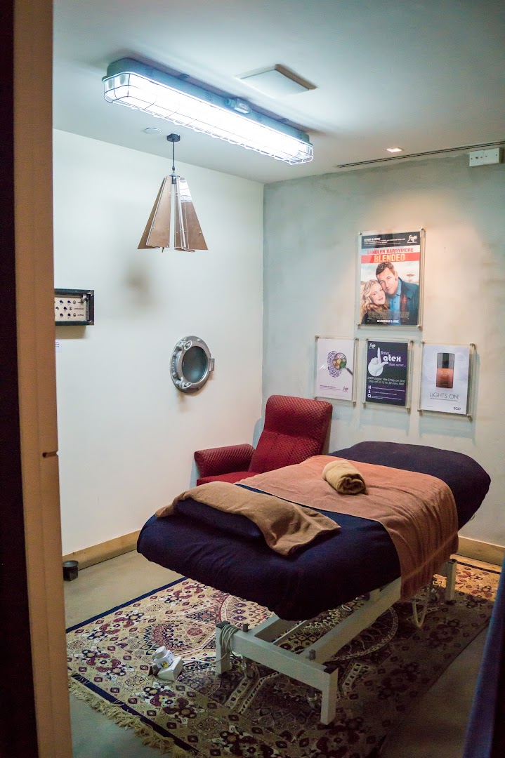 Strip Co-Ed Wheelock