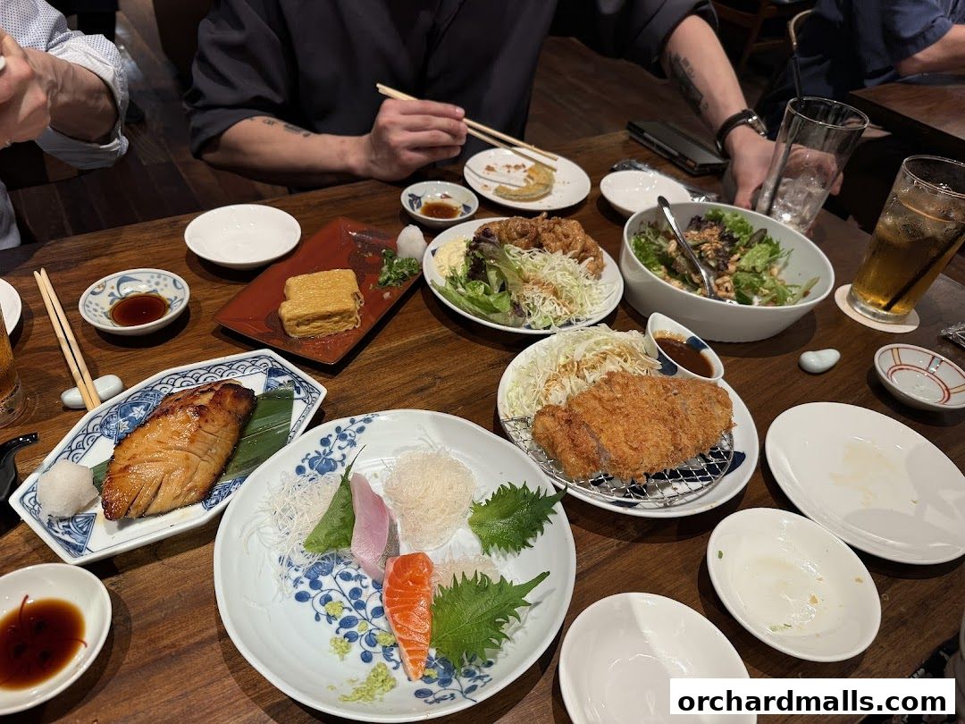 Suju Masayuki Mandarin Gallery