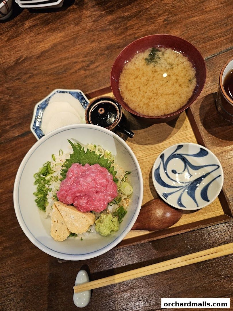 Suju Masayuki Mandarin Gallery