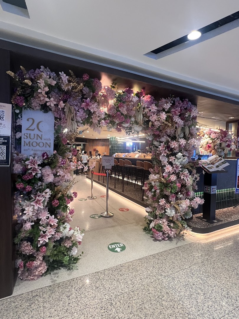 SUN with MOON Japanese Dining  Cafe