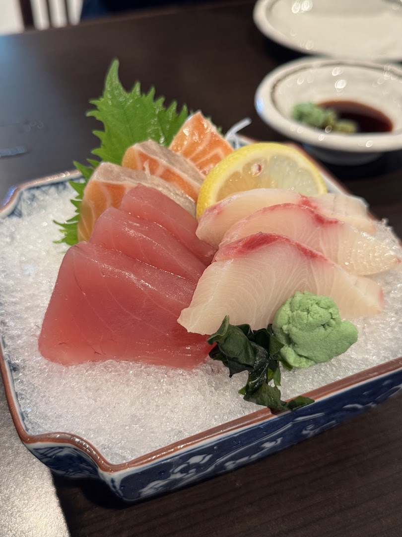 SUN with MOON Japanese Dining  Cafe