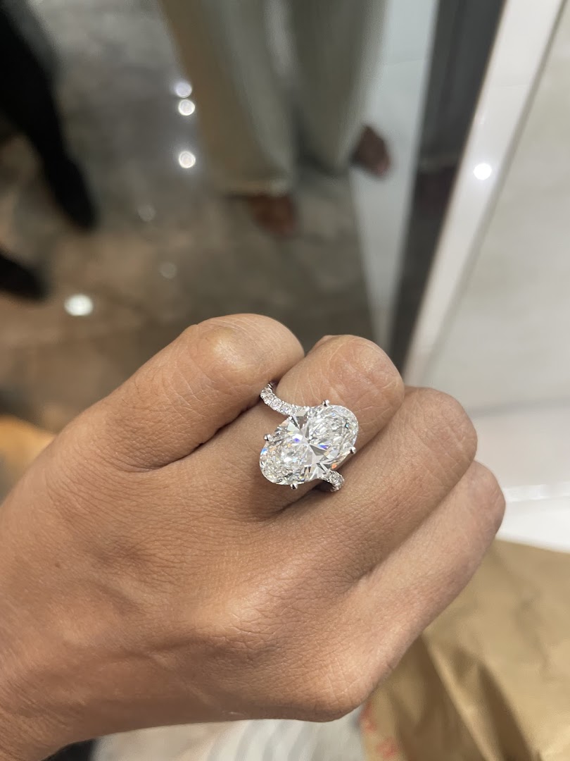 TAKA Jewellery Treasures  ION Orchard