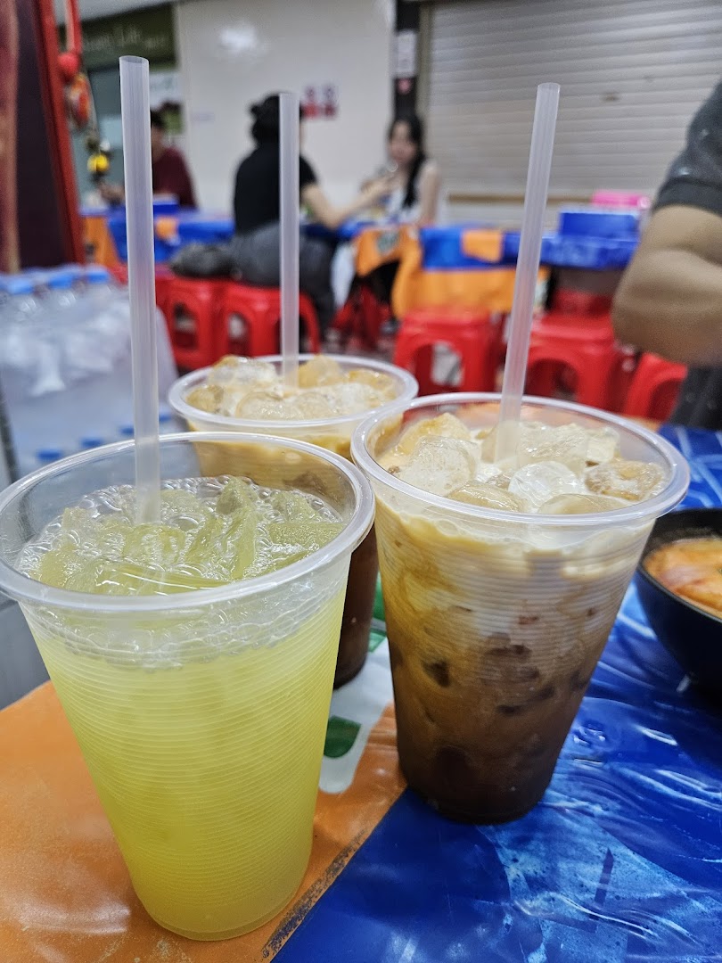 Tha Siam Thai Kitchen