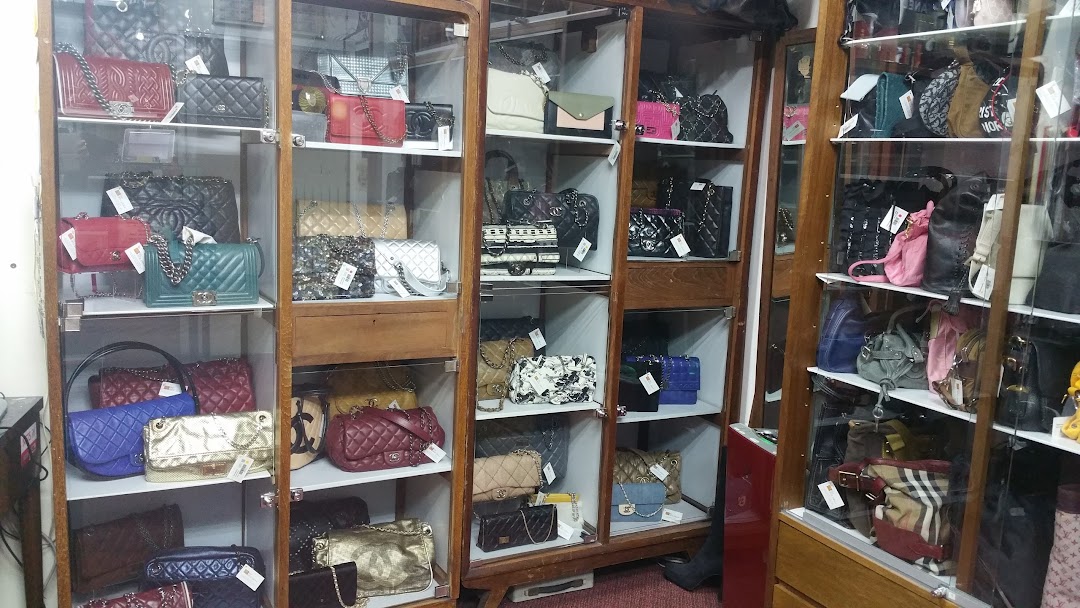 The Attic Place 名阁坊