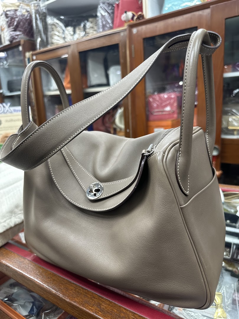 The Attic Place 名阁坊