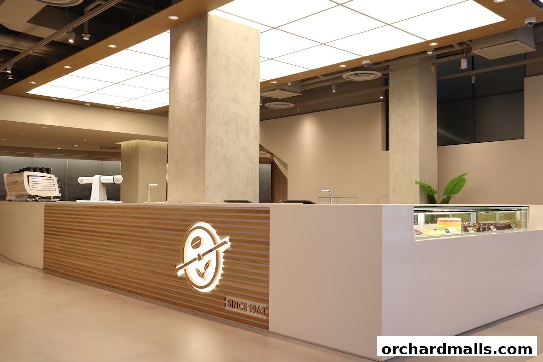 The Coffee Bean  Tea Leaf