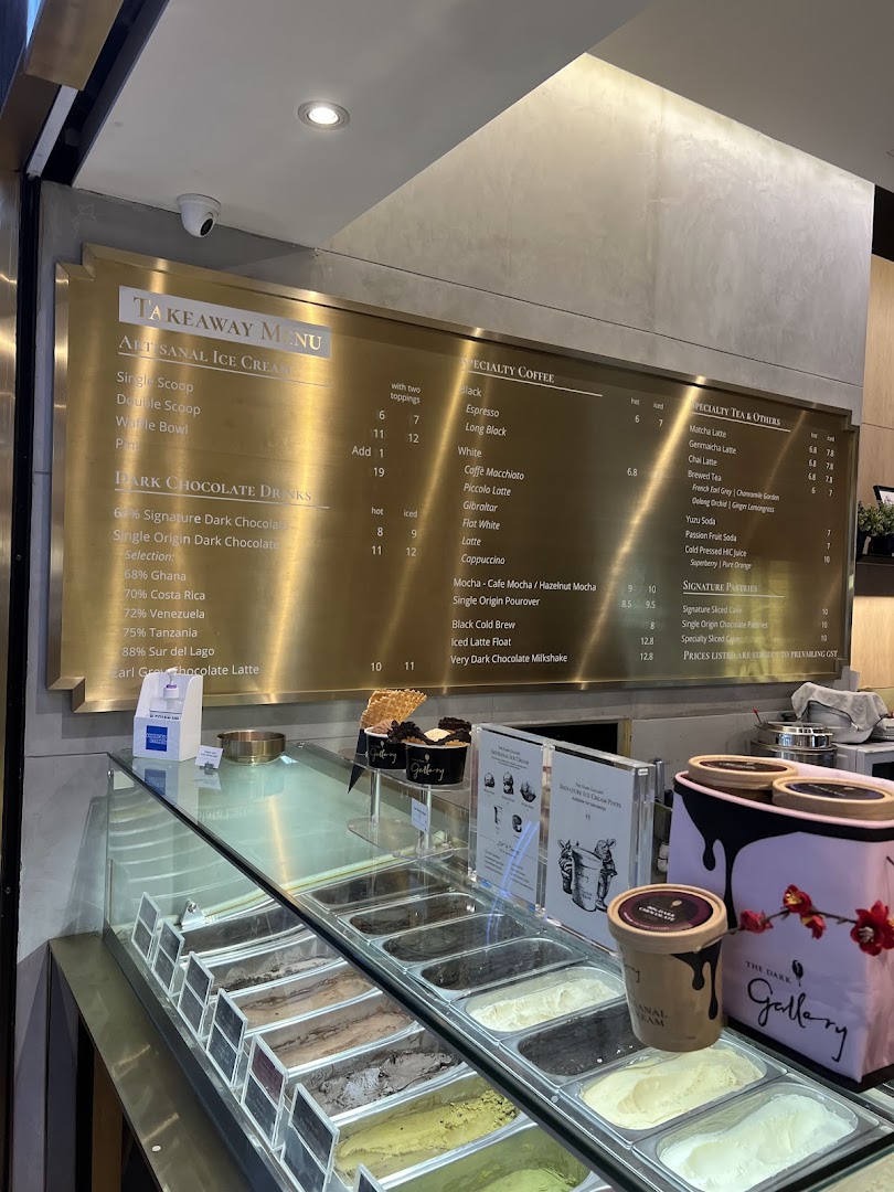 Menu page for The Dark Gallery