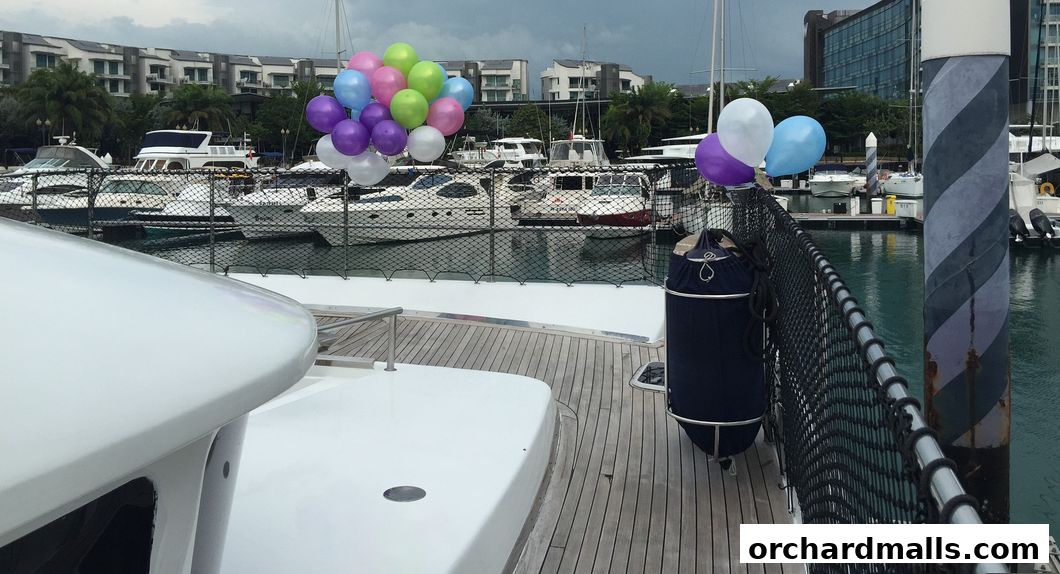 The Epicurean State - Yacht Charter Singapore