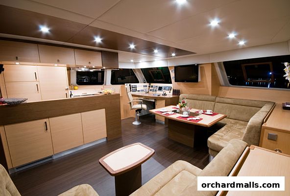 The Epicurean State - Yacht Charter Singapore