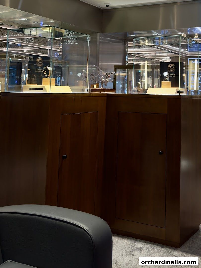 The Hour Glass Paragon