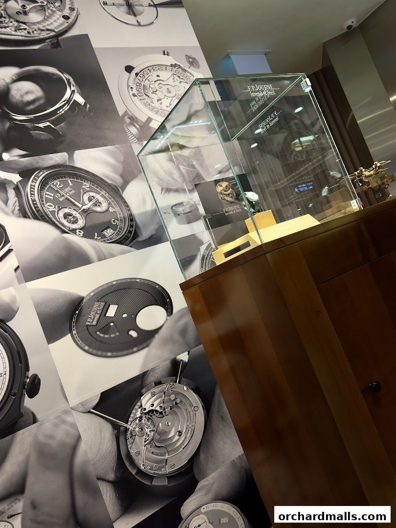 The Hour Glass Paragon