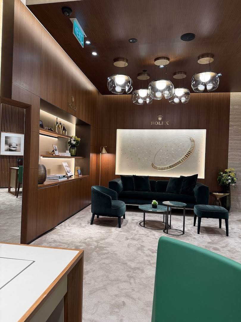 The Hour Glass Takashimaya - Official Rolex  Patek Philippe Retailer