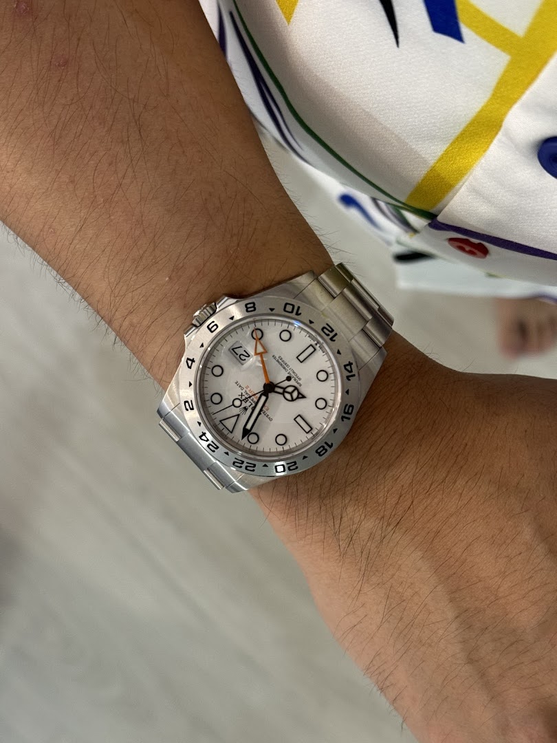 The Hour Glass Takashimaya - Official Rolex  Patek Philippe Retailer