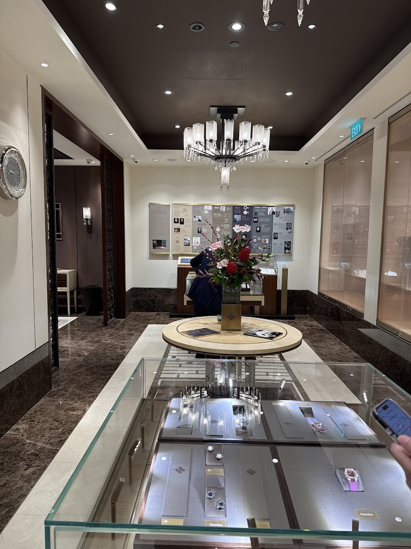 The Hour Glass Takashimaya - Official Rolex  Patek Philippe Retailer