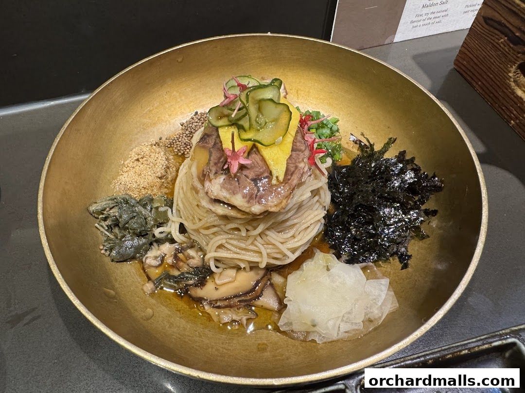 The Oaks Cellars - Mandarin Gallery