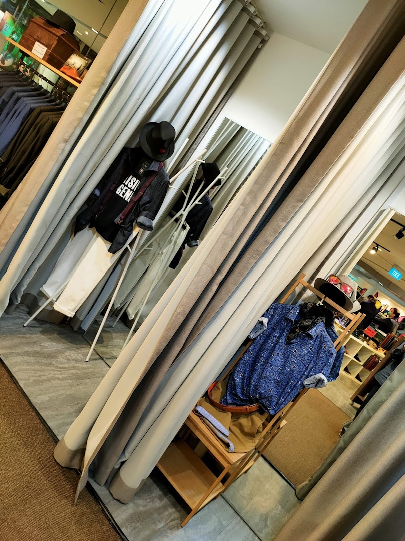 The Shirt Bar, Wheelock Place