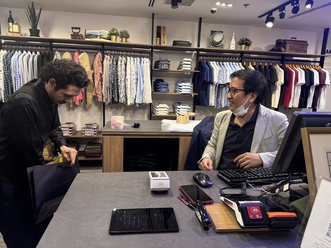 The Shirt Bar, Wheelock Place