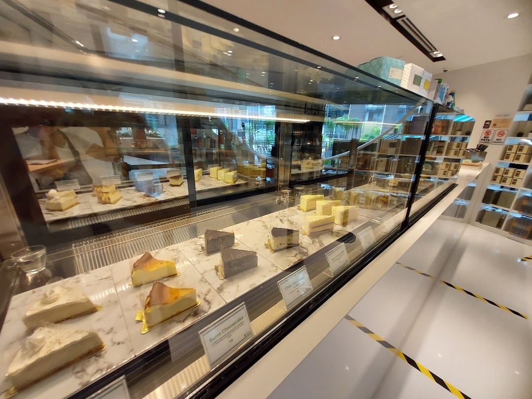 The Zall Bookstore 卓爾書店